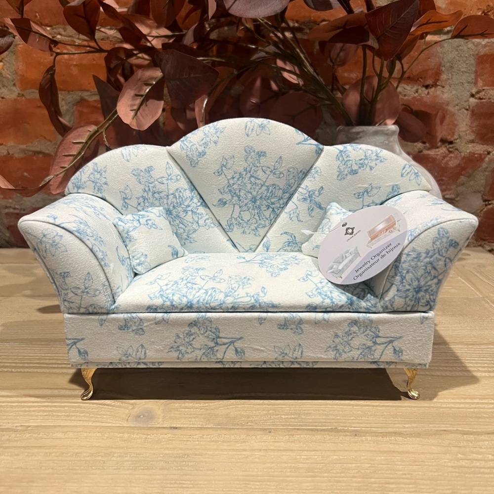 NWT Blue Floral Miniature Sofa Jewelry Organizer